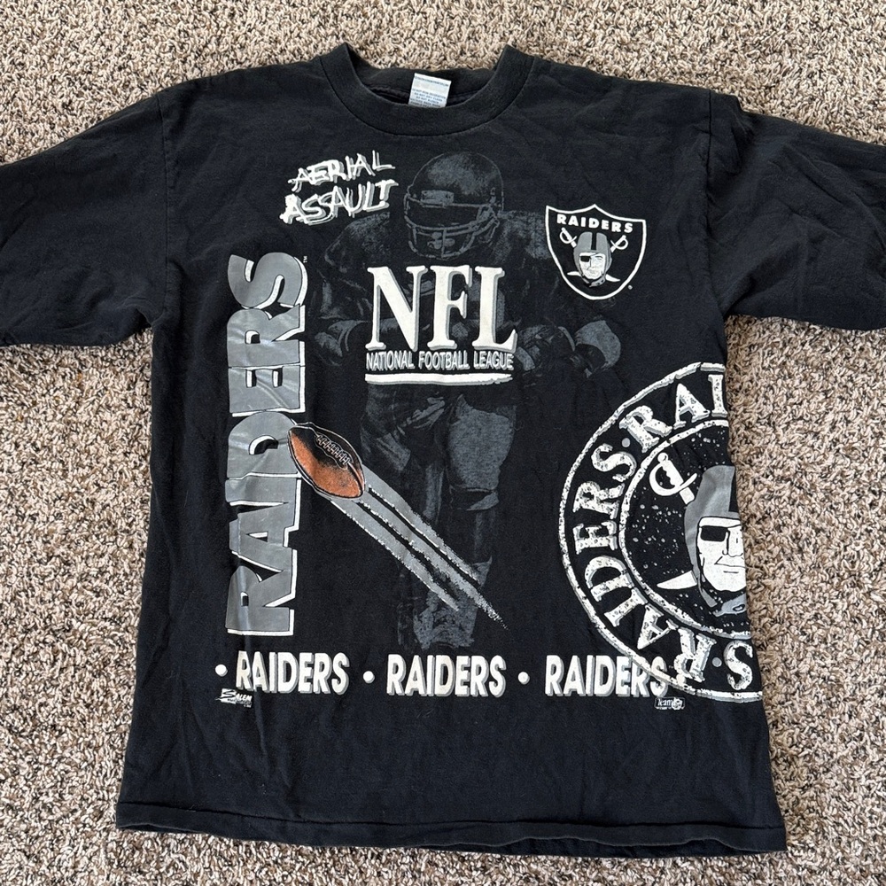 Vintage NFL Raiders Shirt
